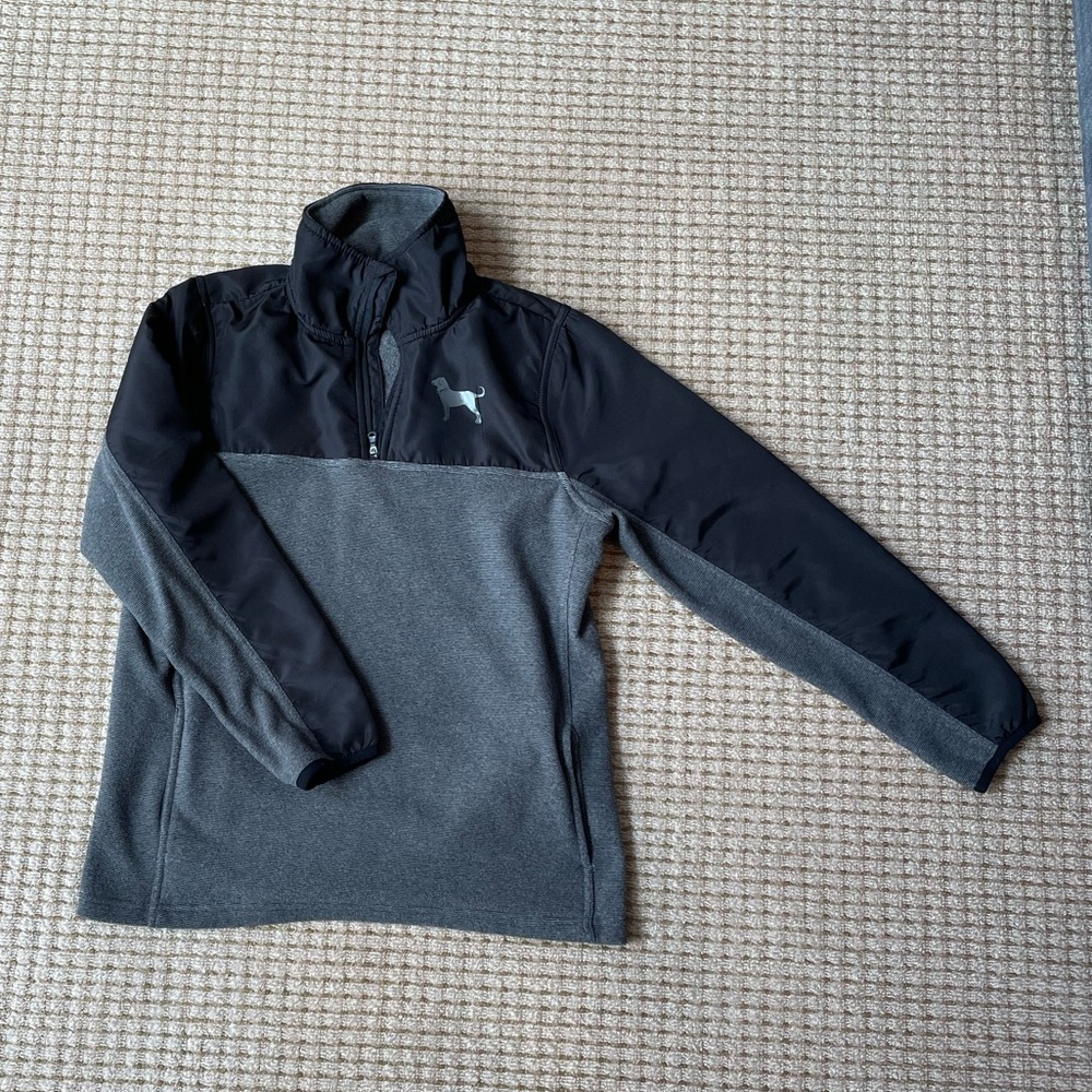 The Black Dog kid’s 1/4 zip fleece